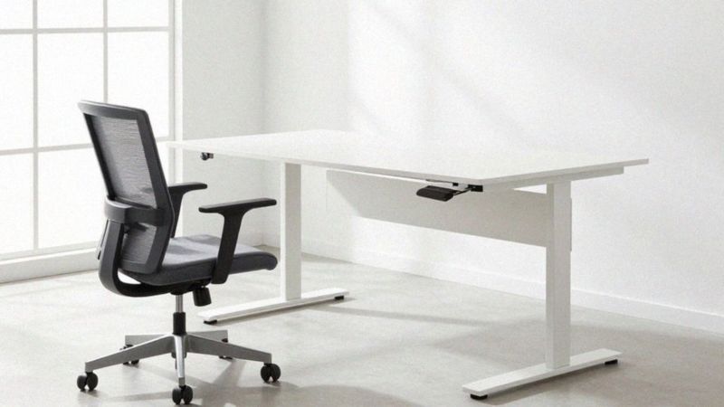 Jakie są wymagania ergonomiczne dla krzesła i stołu?