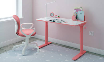 Biurko regulowane ergonomiczne Handle w kolorze różowym
